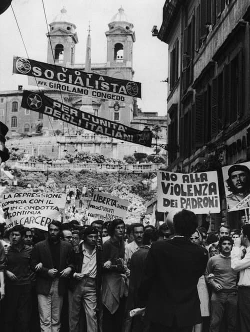 Manifestazioni femministe poster