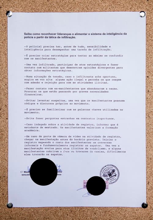 Não é Sobre Sapatos poster